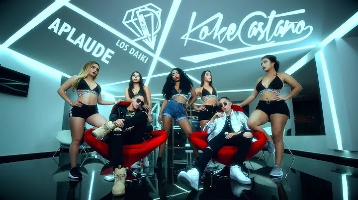 Fotograma del video oficial: Aplaude